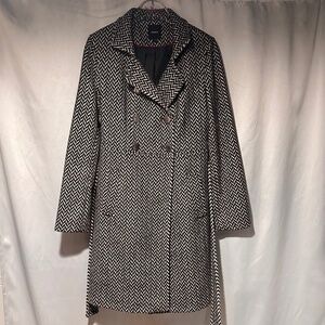 Classic Black and White Herringbone Womens Trench Style Coat Size Small